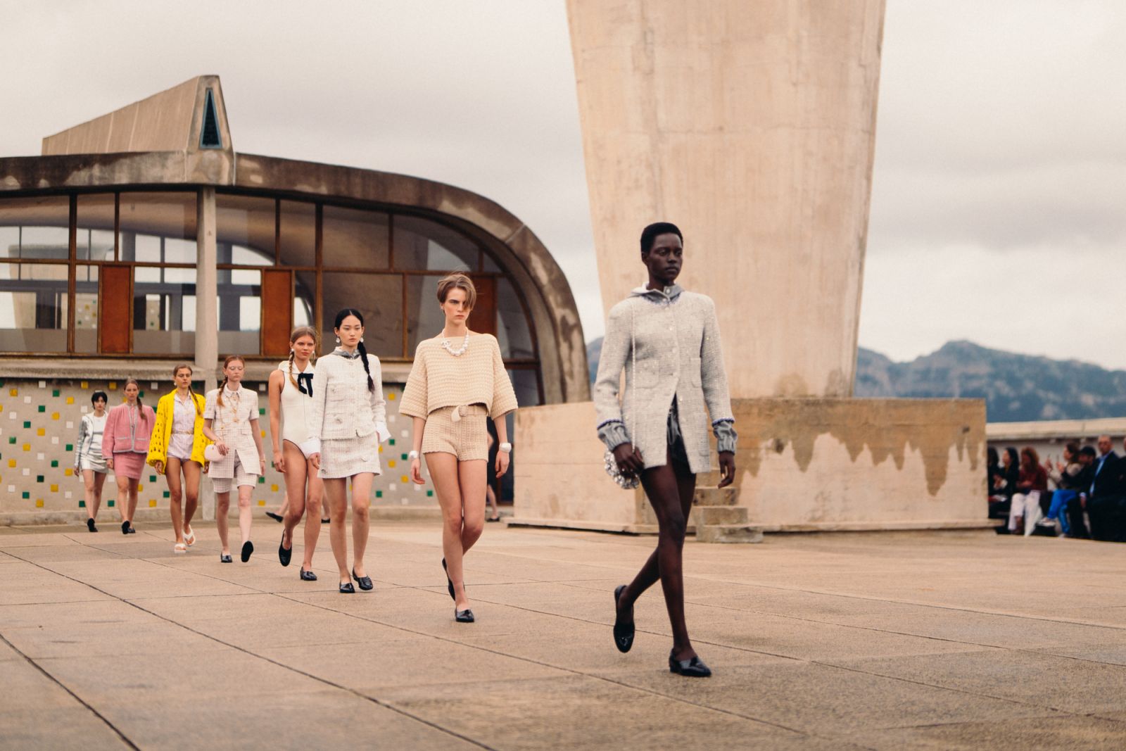 CHANEL / Le Corbusier, Unité d’habitation, Marseille © F.L.C. / ADAGP, Paris, 2024