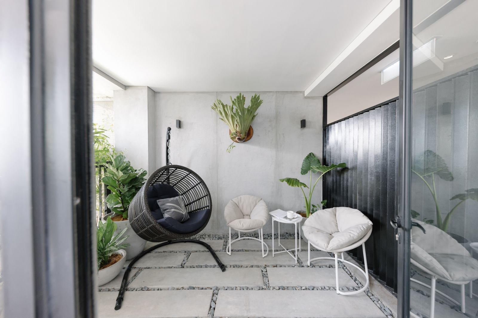 The Garden Room has a semi-outdoor area