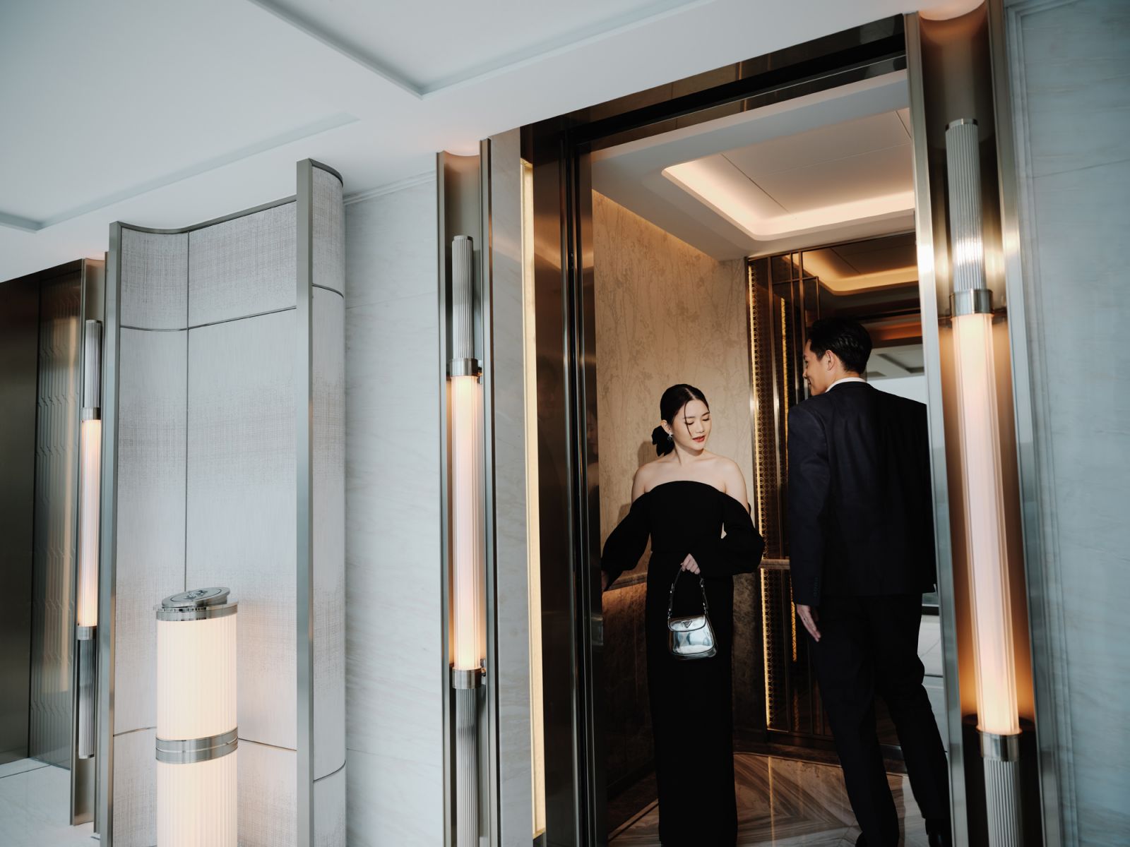 Complete comfort and privacy via the dedicated arrival and private lifts