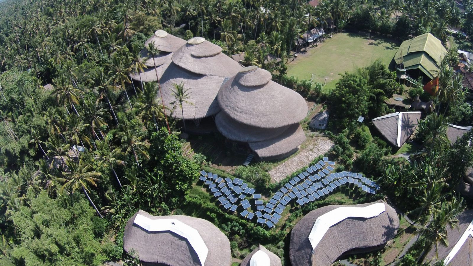 Green School Bali has grown since its establishment in 2007 (Photo: Instagram / @greenschoolbali)