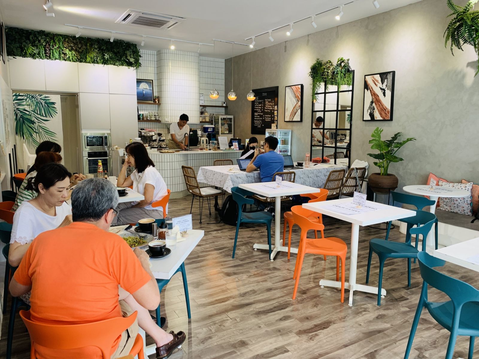 Graze Eatery has a steady stream of regular customers and has been booked for functions and events since its opening (Photo: Saving Graze)