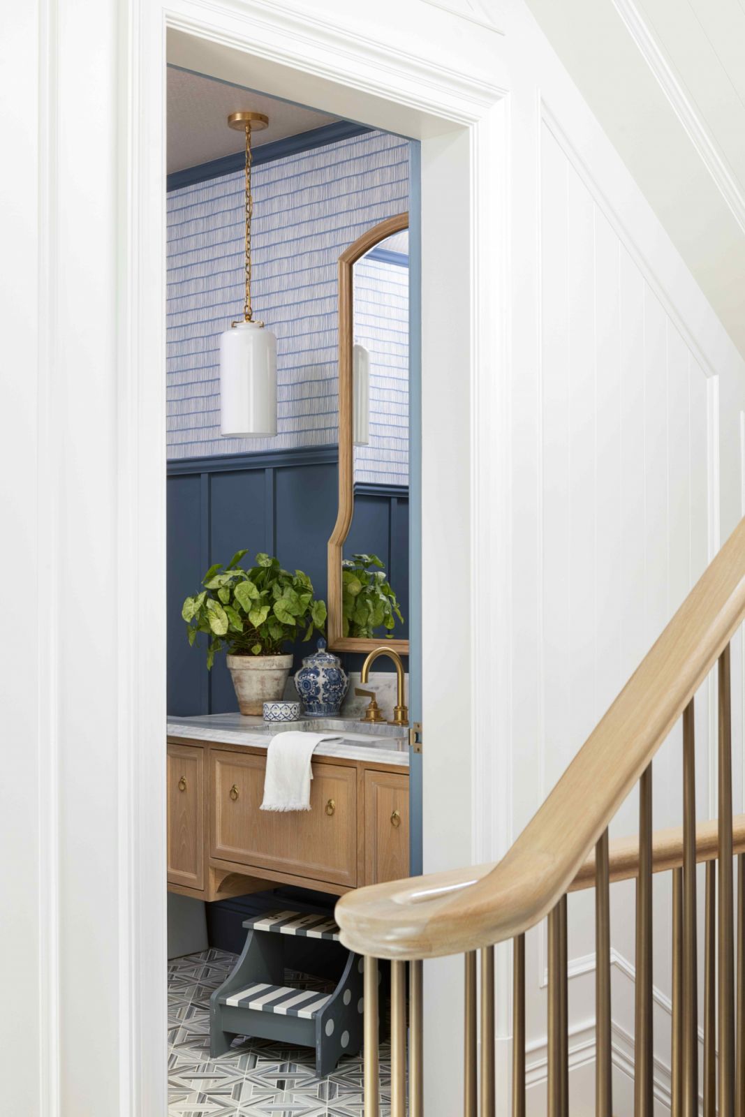 The powder room