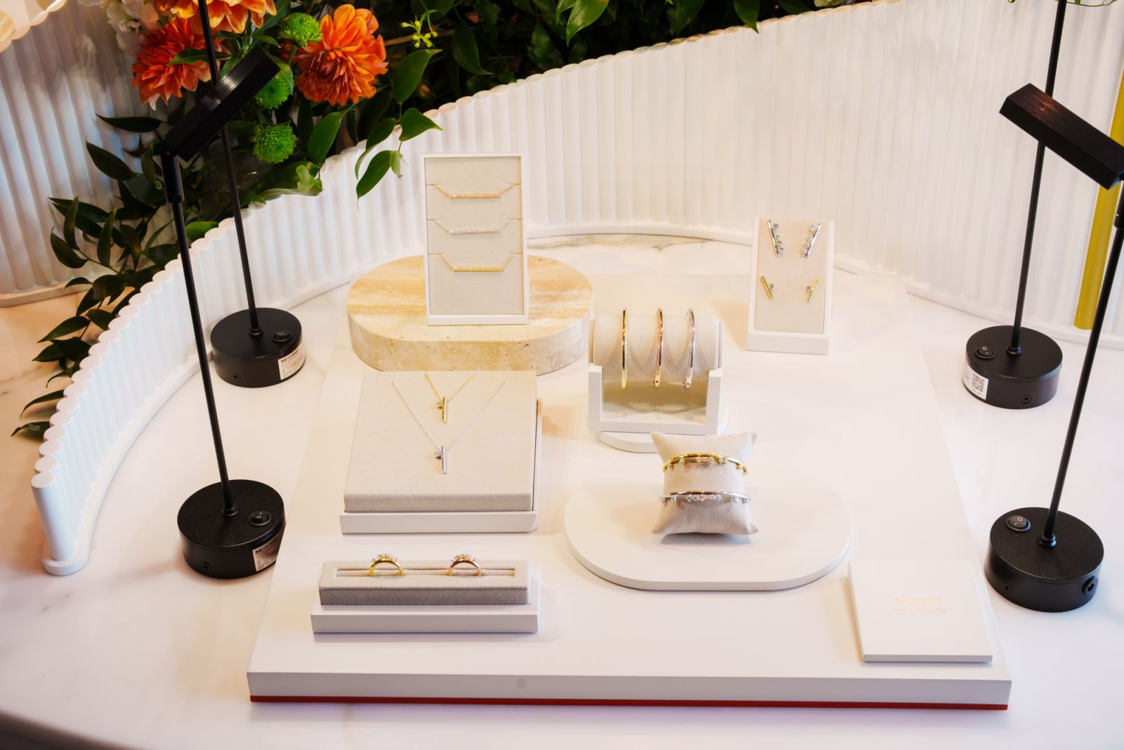 The Barre Collection uses floating diamonds and metal that takes the shape of the wearer’s form (Photo: courtesy of Hearts On Fire)