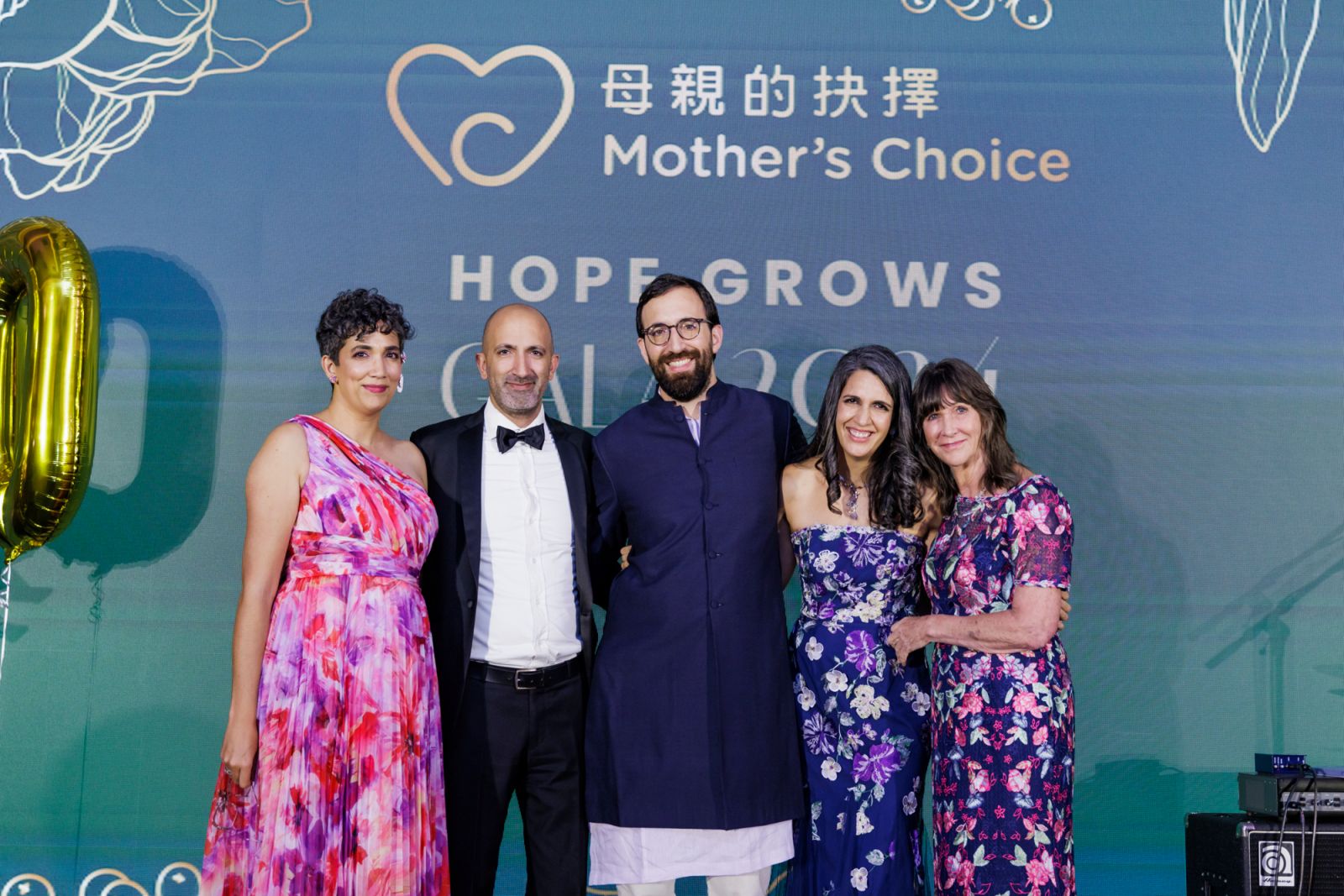Yael Marwah, Shaphan Marwah, Azan Marwah, Alia Eyres and Phyllis Marwah