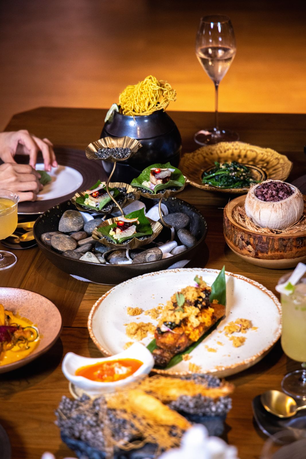 เมนูอาหารไทยสี่ภาคที่นำมาปรับให้มีความร่วมสมัยที่ Dara Cuisine Phuket