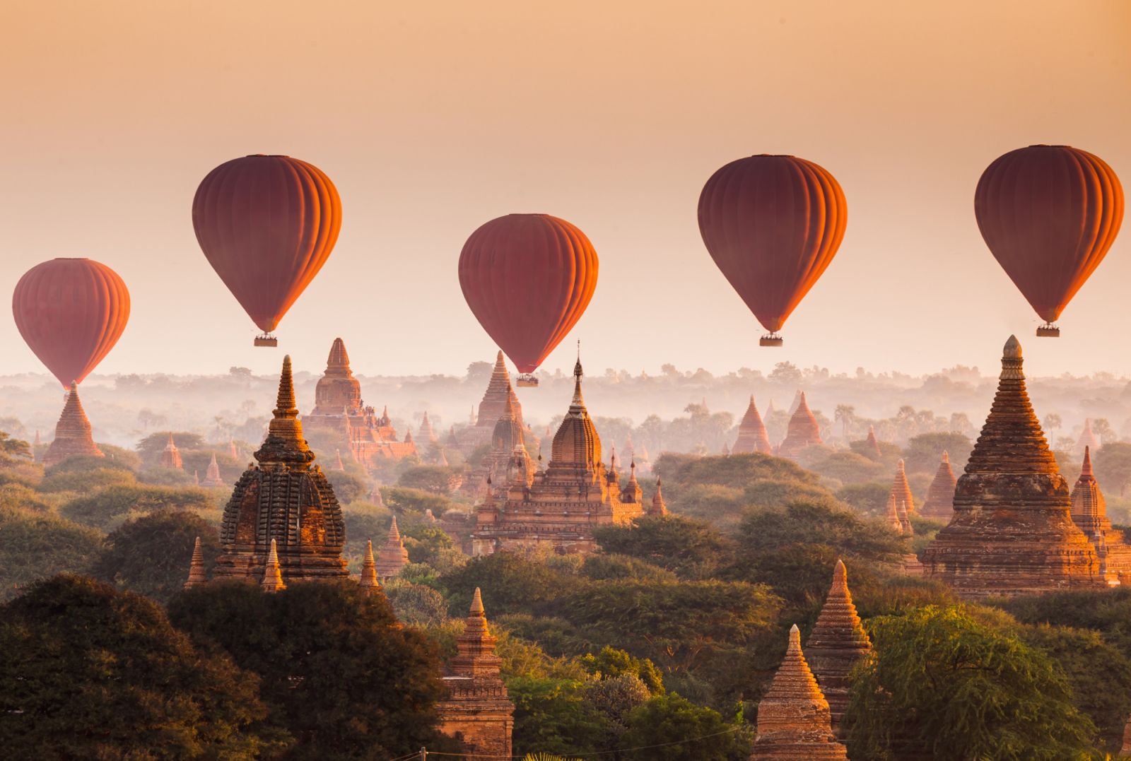 Bagan is an archaeological zone of more than 2,000 ancient pagodas. It was built in 11th centuries during the rise of Bagan empire.Today Bagan is a part of Mandalay division, Myanmar.