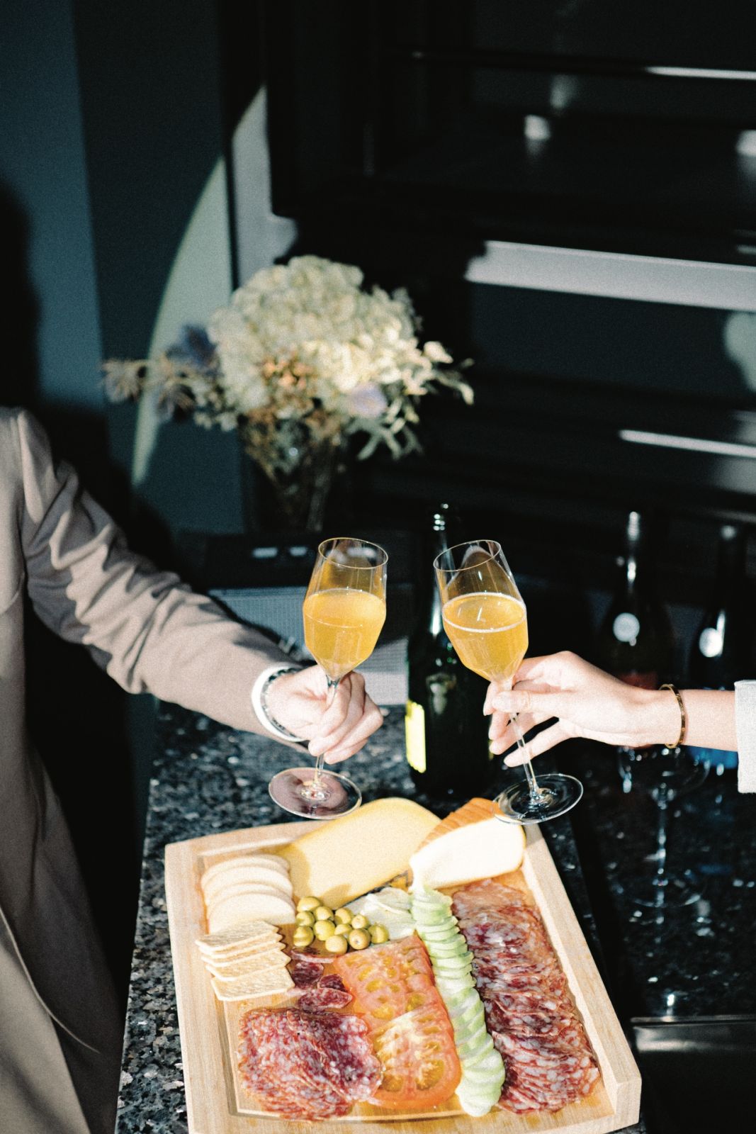 Fresh Fizz - Sparkling Natural Wines Pét-Nats - Danger 360 Lifestlye 2