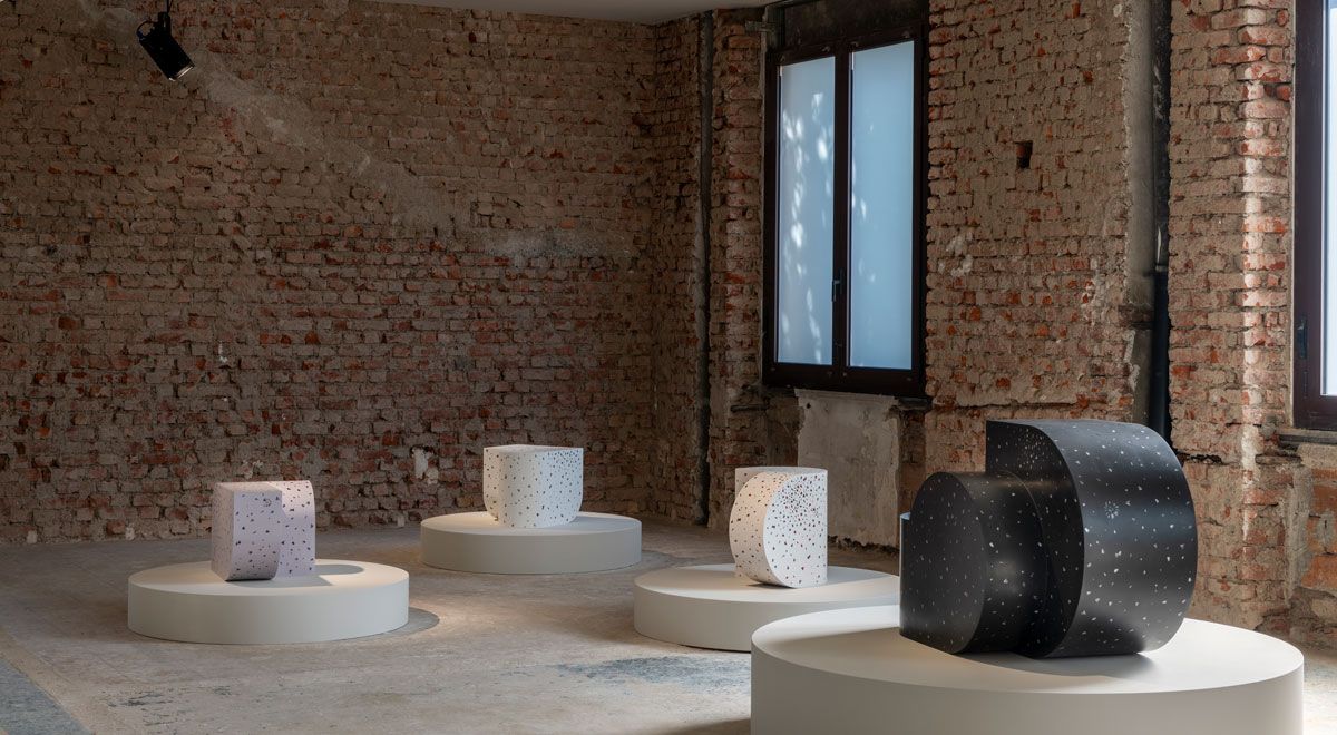 Depth of Soil comprised acrylic-flecked tables and chairs that creatively portrayed the passage of time