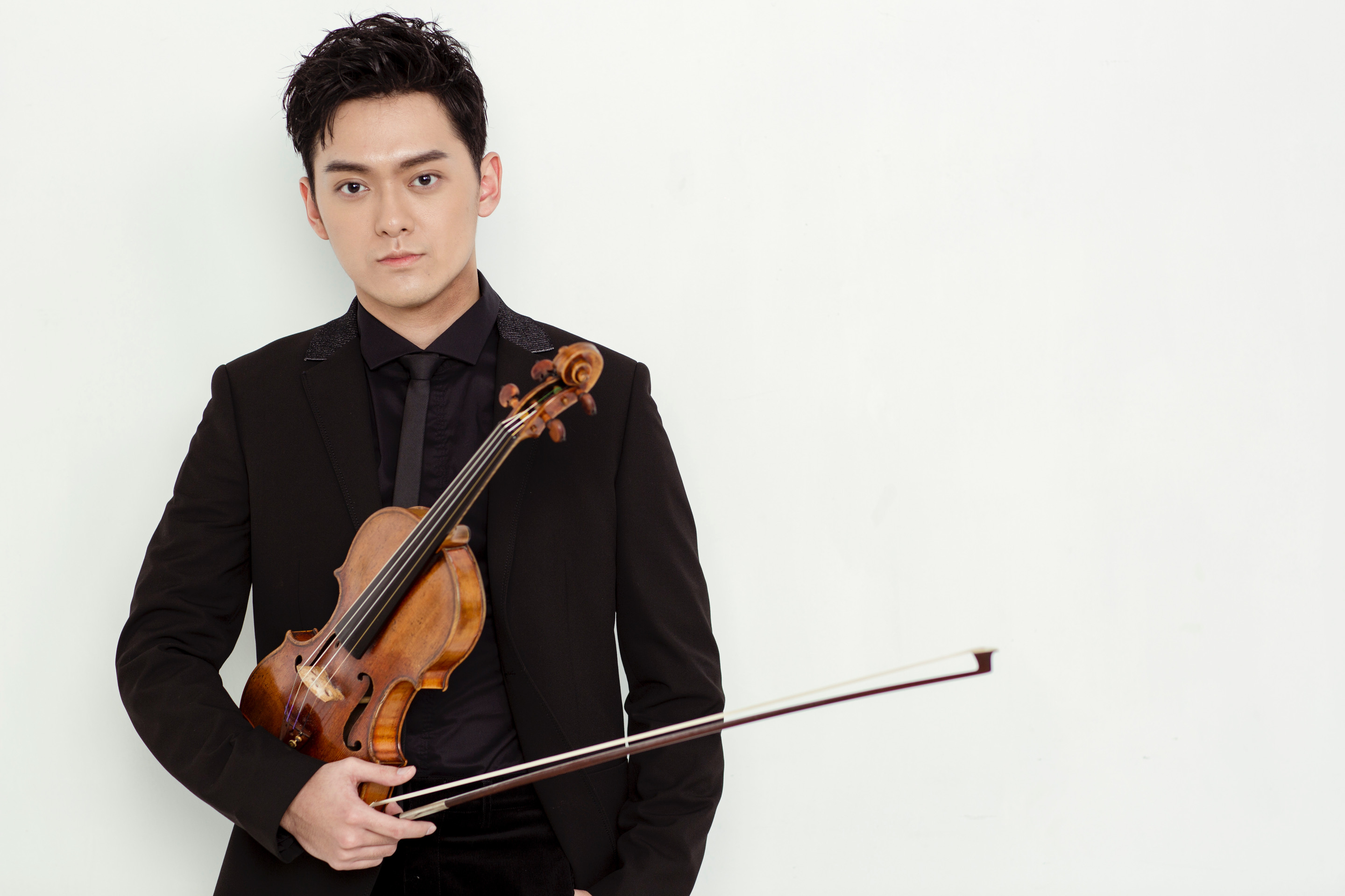 曾獲選 Tatler Gen.T 及 Asia's Most Influential TW 的國際古典樂之星曾宇謙近期將在臺北及高雄舉辦音樂會。(Photo:牛耳藝術)