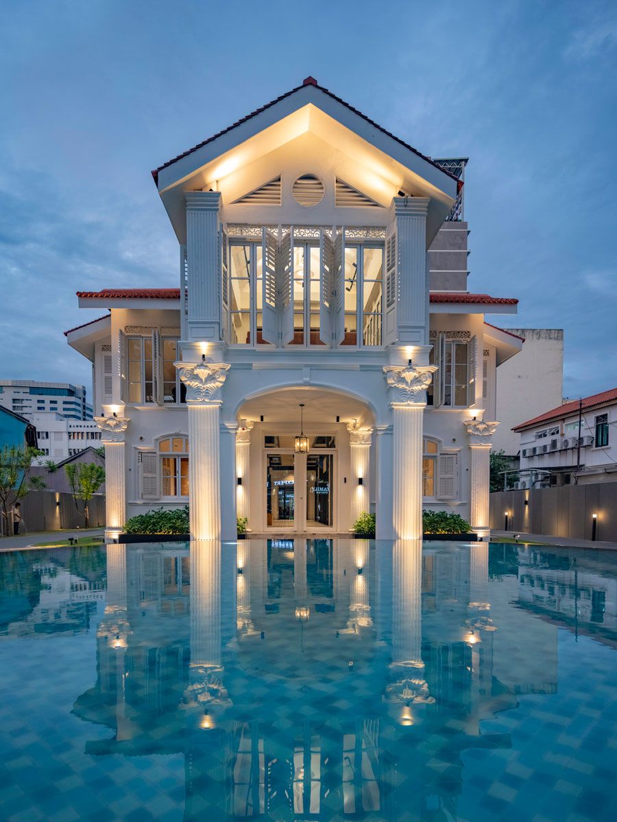The property’s facade was restored based on an archival photo