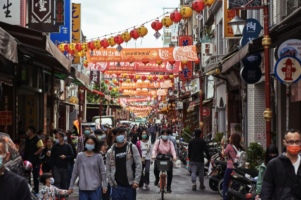 台灣最具歷史意義的商業街之一:迪化街(Photo: Getty Images)