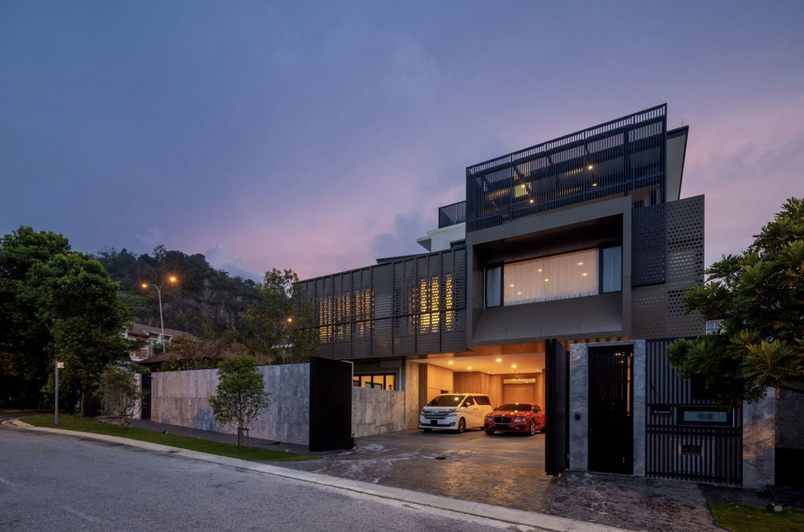 Jewel Box home, Selangor by A Design Atelier (Photo: Pixelaw Photography)