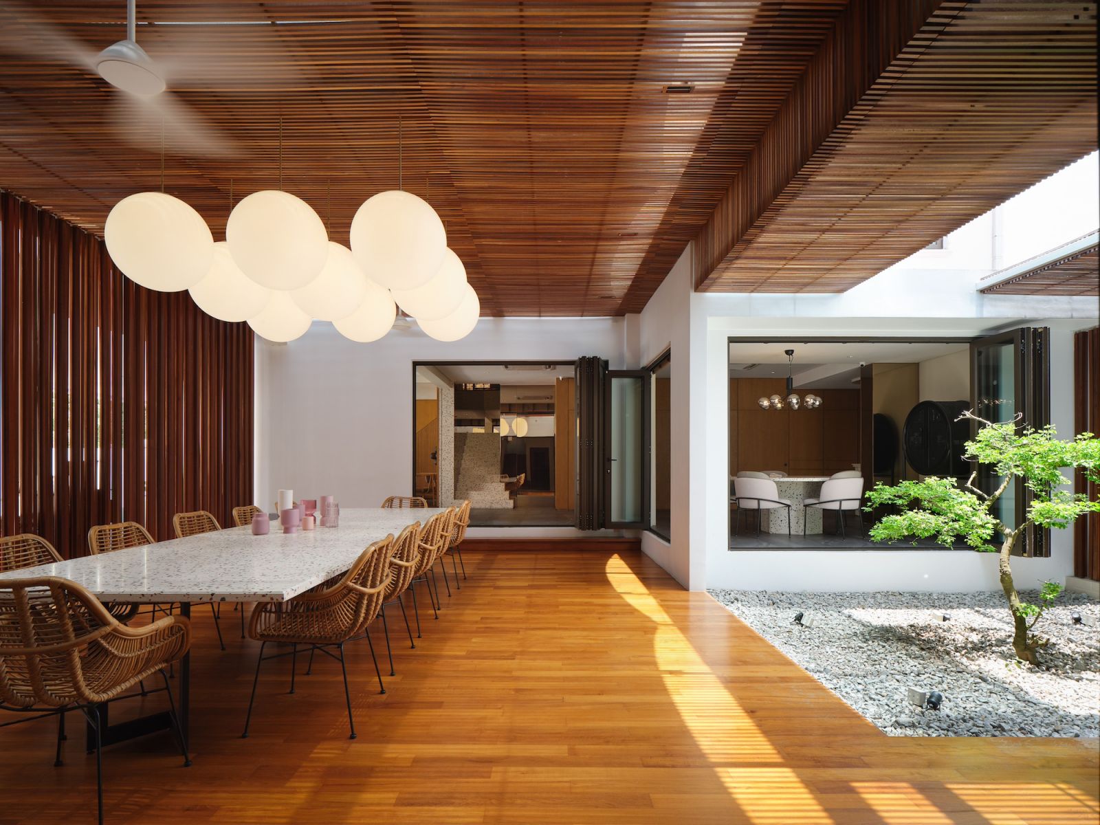 Taman Impian Emas house, Johor by S/LAB 10 (Photo: Fabian Ong)