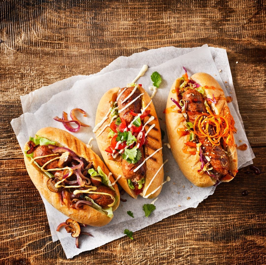 Plant-based hot dogs (Photo: Instagram / @gardengourmetfr)