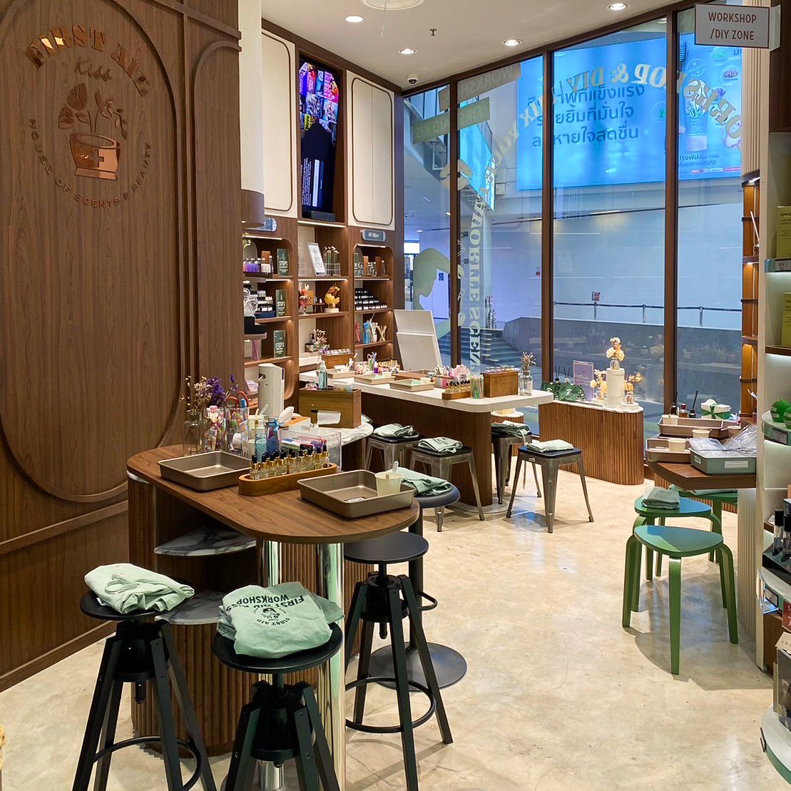 First Aid Kiss House of Scents & Café