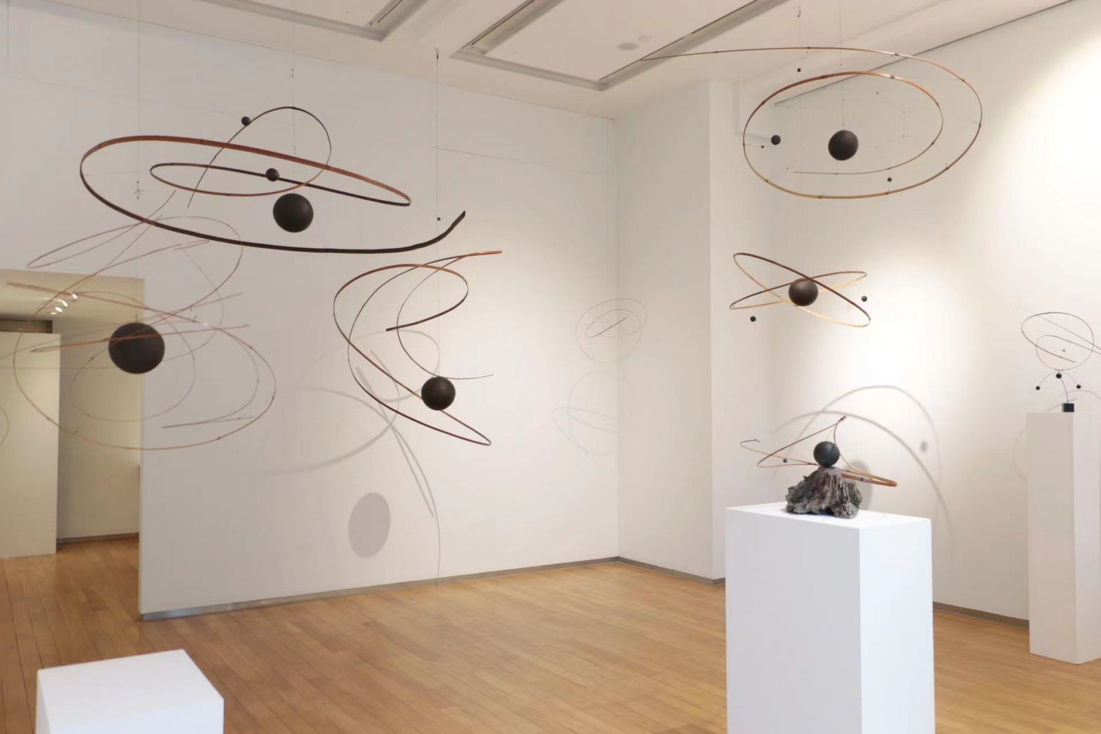 Celestial Equilibrium by Laurent Martin “Lo” (Photo: 10 Chancery Lane Gallery)
