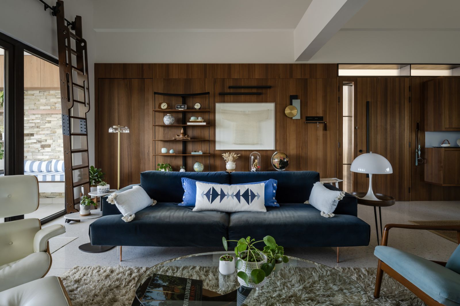 Tivoli Penthouse, Kuala Lumpur by Paul & Pris (Photo: David Yeow Photography)