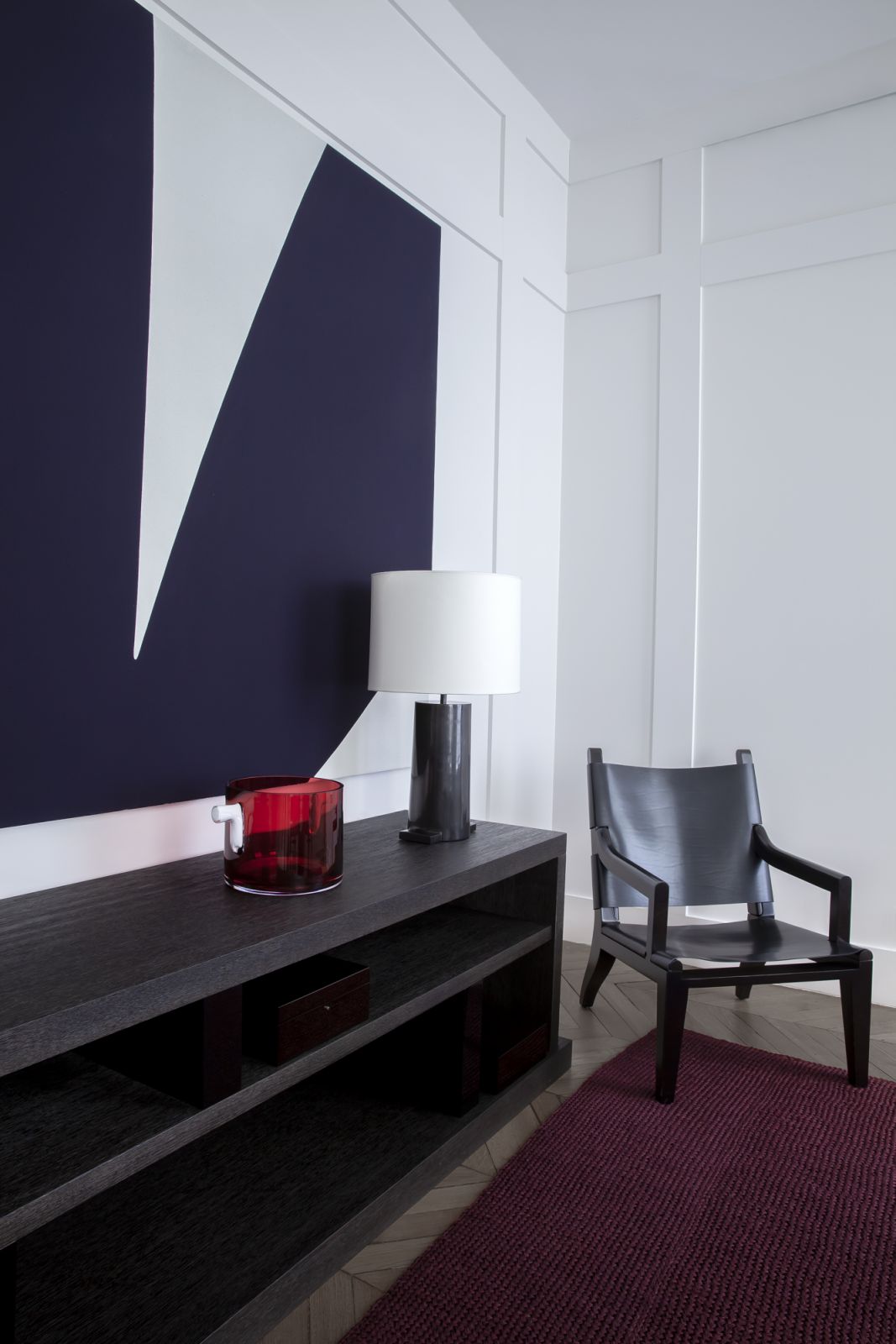A bold and artful environment by Liaigre (Photo: Sylvie Becquet)