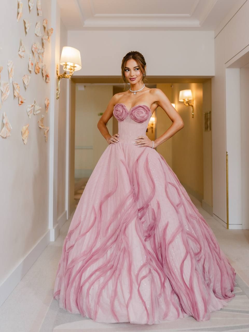 Kylie Verzosa stuns in a pink tulle gown by Mark Bumgarner (Photo: Juan Padilla)