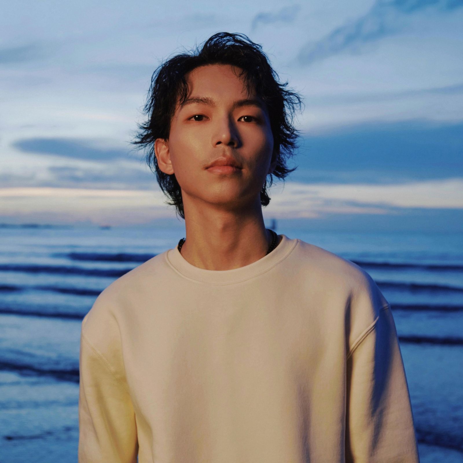 鄒序是樂團吉他手兼主唱,並且擁有相當豐富的創作才能,在政大金旋獎中曾有相當優秀的表現。(Photo: 鄒序臉書)