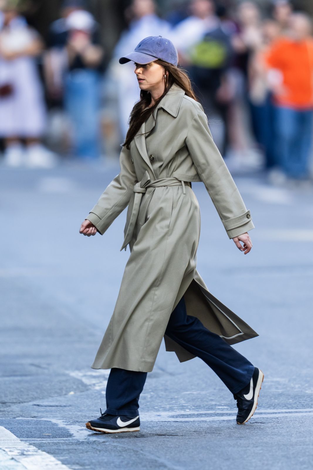 NEW YORK, NEW YORK - MAY 28: Dakota Johnson is seen filming "Materialists" in the West Village on May 28, 2024 in New York City. (Photo by Gotham/GC Images)