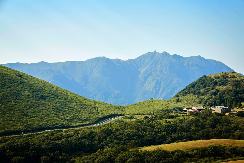 YANGMINGSHAN, TAIPEI, TAIWAN - 2016/08/30: The Qingtiangang area of Yangmingshan National Park is an easily accessed and popular location. People come here for the views and hoping to catch a glimpse of some of the last remaining cattle that roams the grasslands. (Photo by Craig Ferguson/LightRocket via Getty Images)