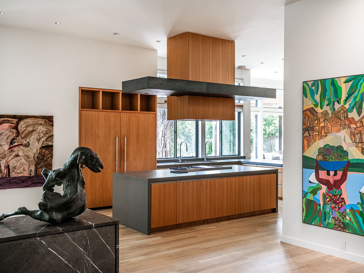 Vibrant artworks and sculptural pieces stand out against the neutral backdrop (Photo: Robert Tsai)