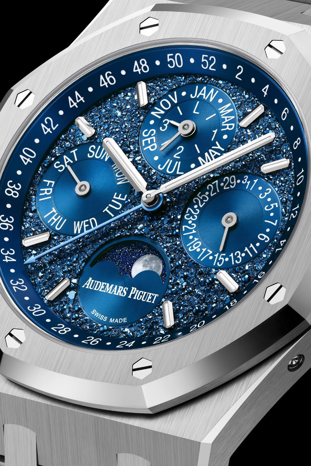The dial mimics the look of a blue sky dotted with stars
