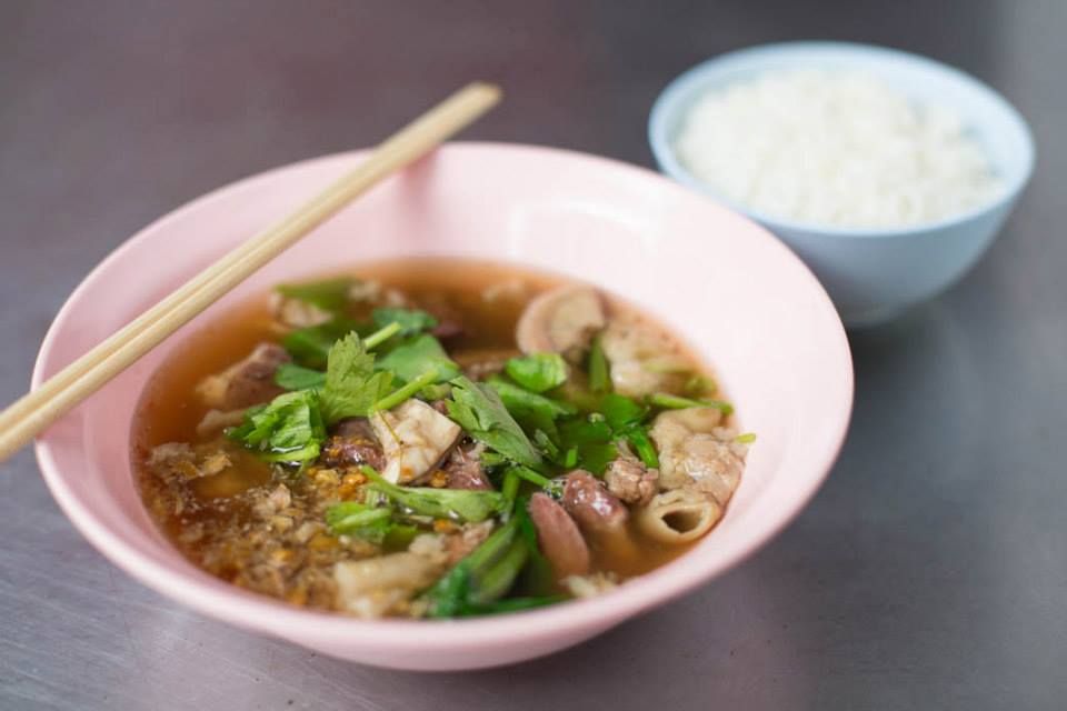 ร้านก๋วยเตี๋ยวเนื้อ นายโส่ย