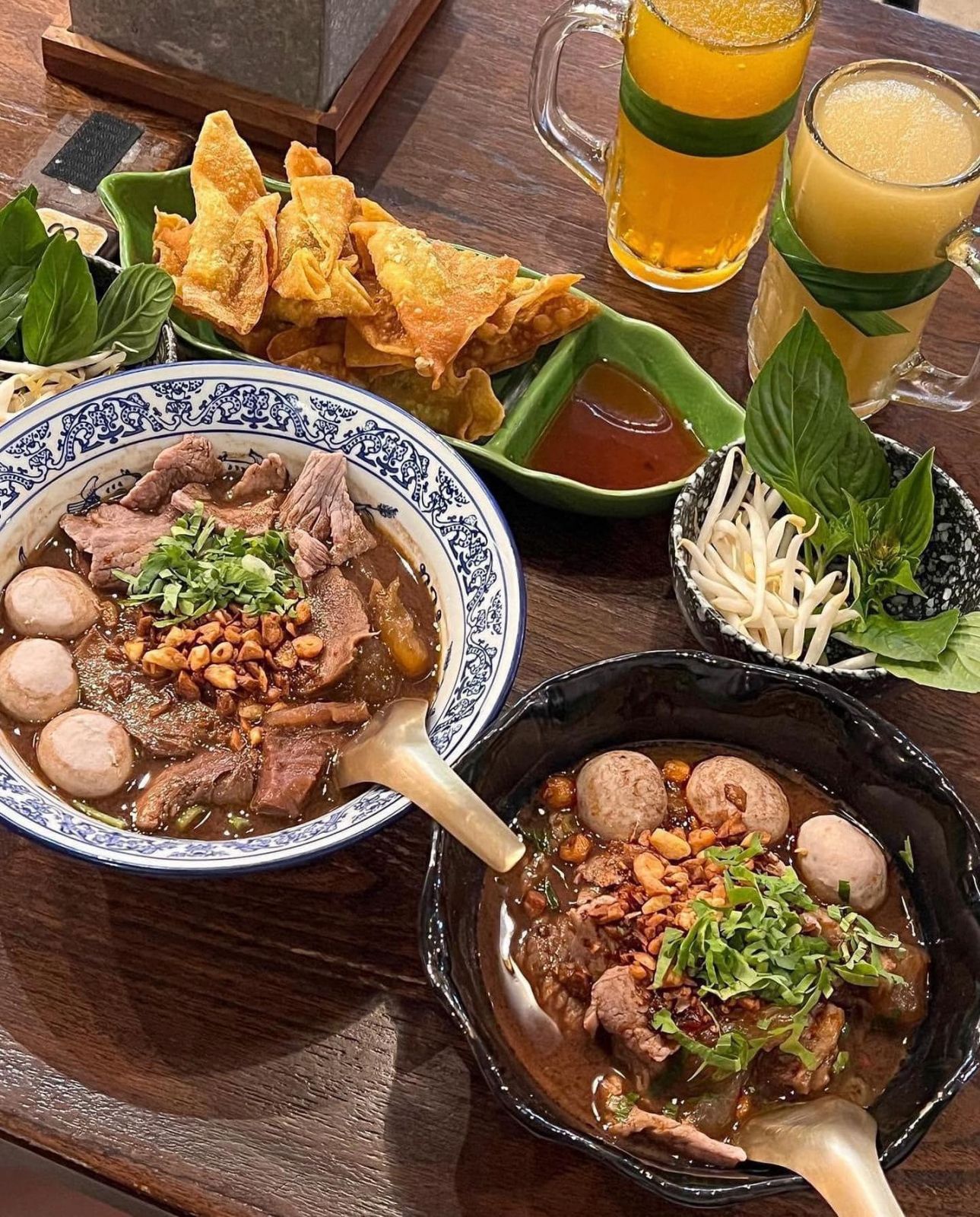 ก๋วยเตี๋ยวเรือ ทองสมิทธ์
