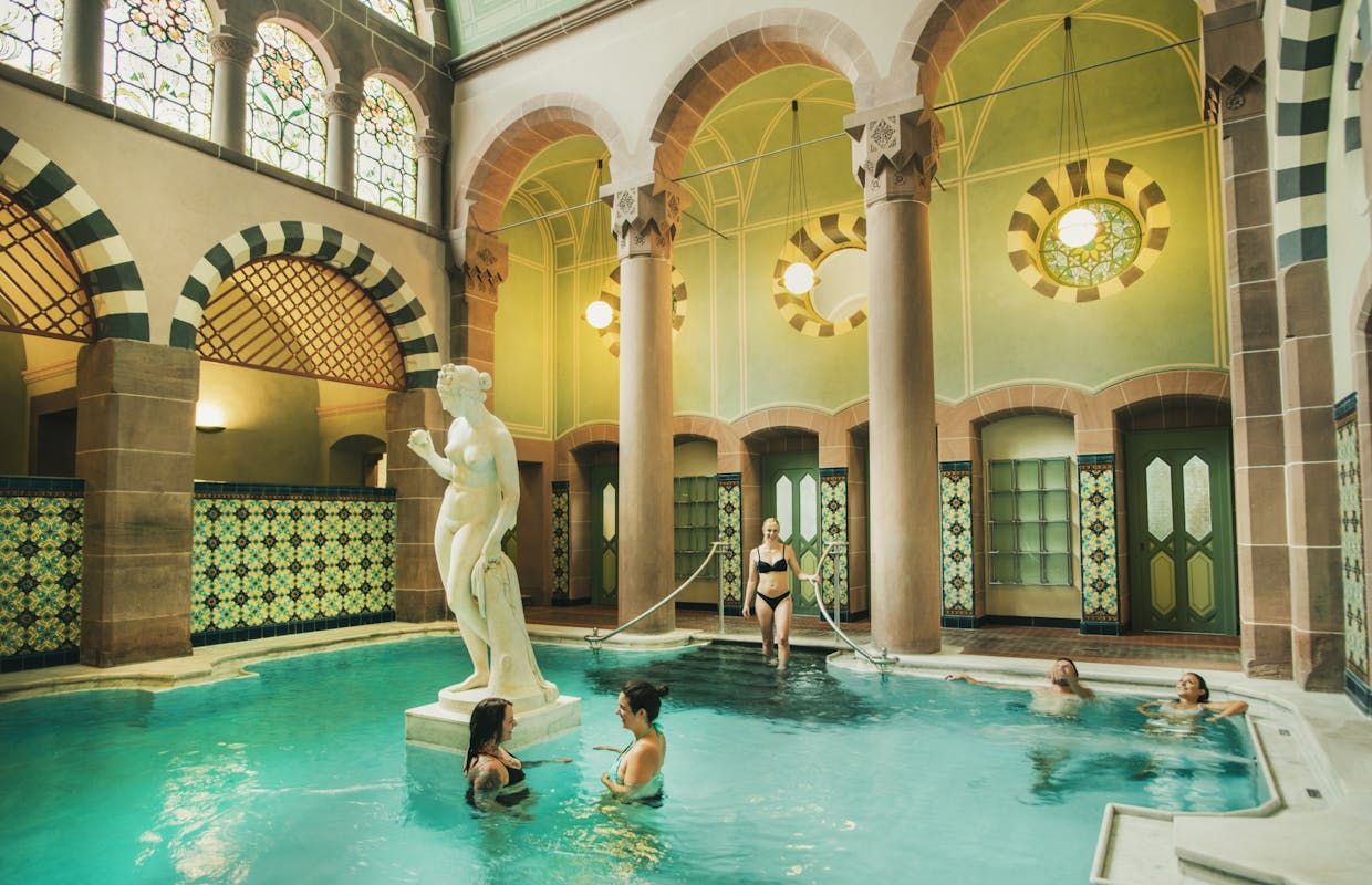 Rejuvenating waters amid historic architecture