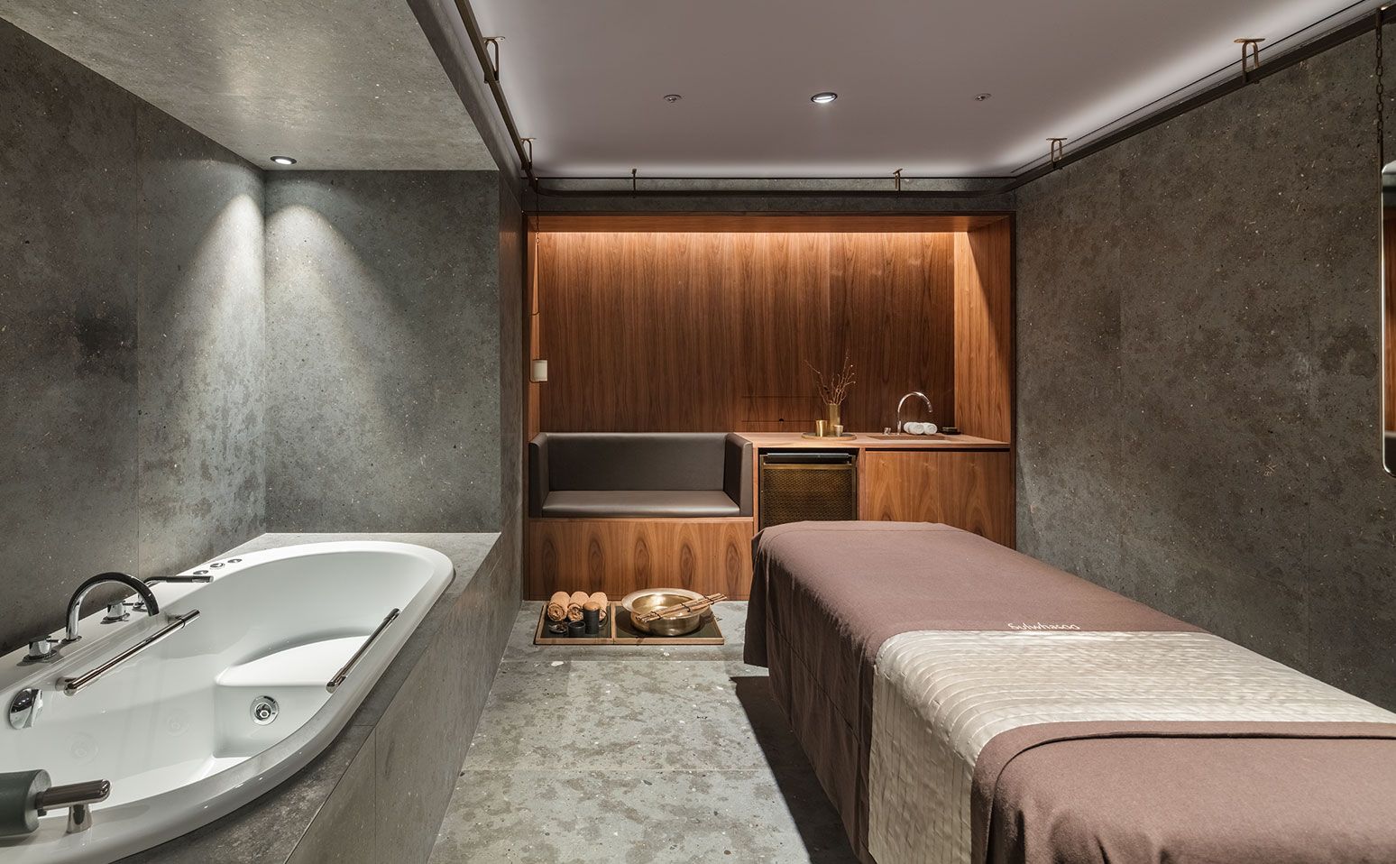 Sulwhasoo's understated spa suite