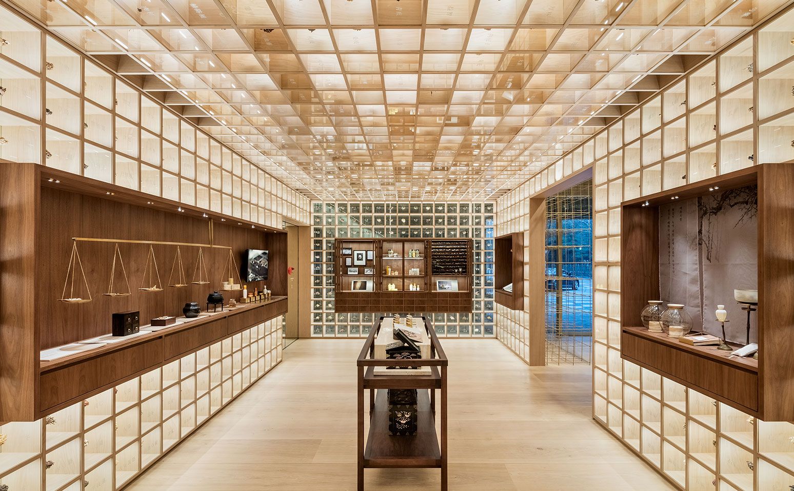 More of the grand interiors at Sulwhasoo