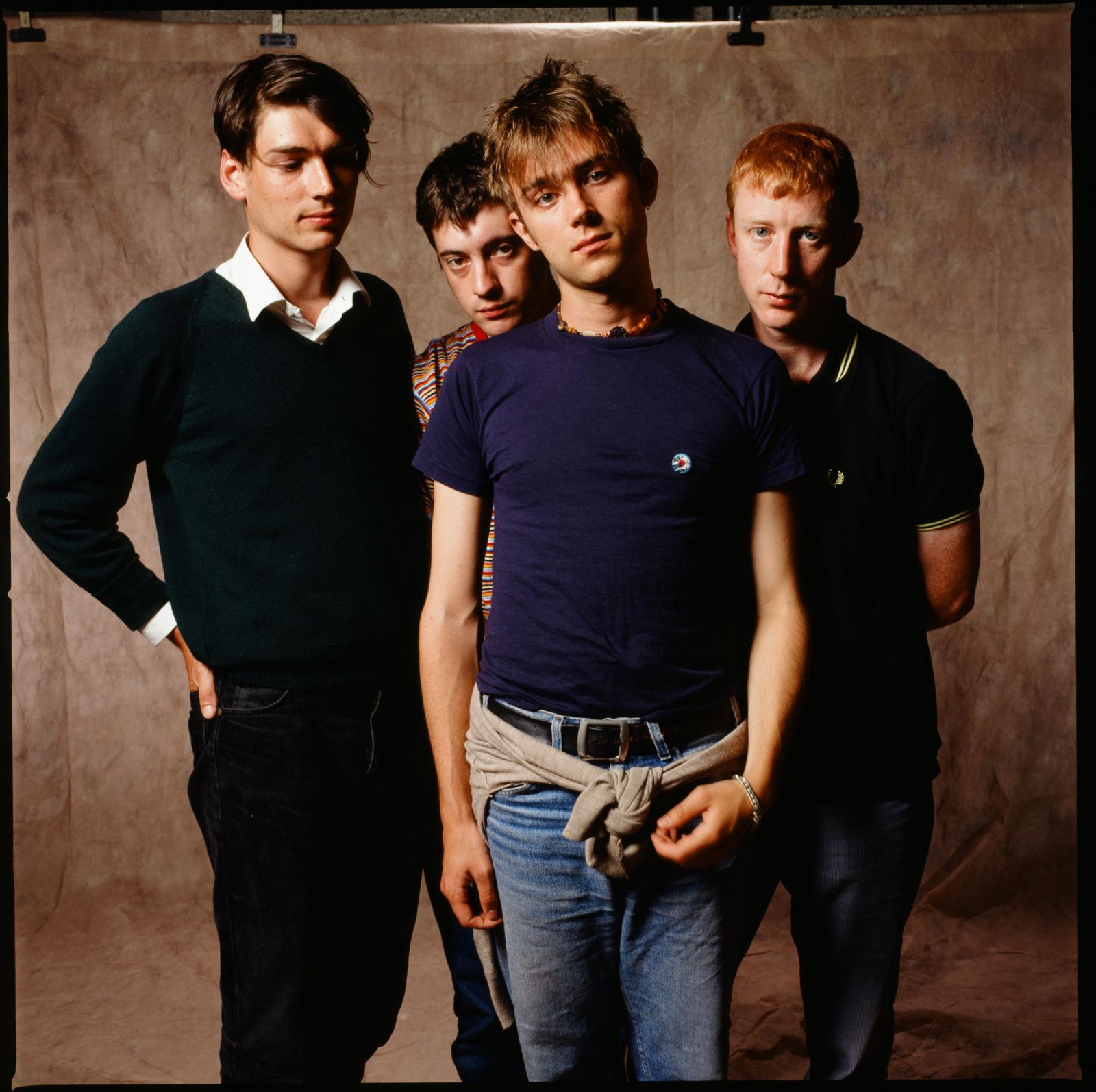 (MANDATORY CREDIT Koh Hasebe/Shinko Music/Getty Images) Blur group shot at photo studio in Tokyo, November 1994. (Photo by Koh Hasebe/Shinko Music/Getty Images)