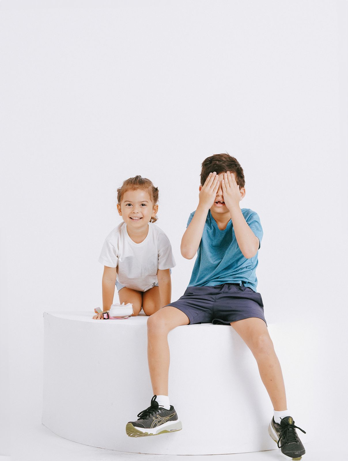 “They’re kind, loving, respectful, and very interested in learning everything,” Jesse Maxwell describes his kids