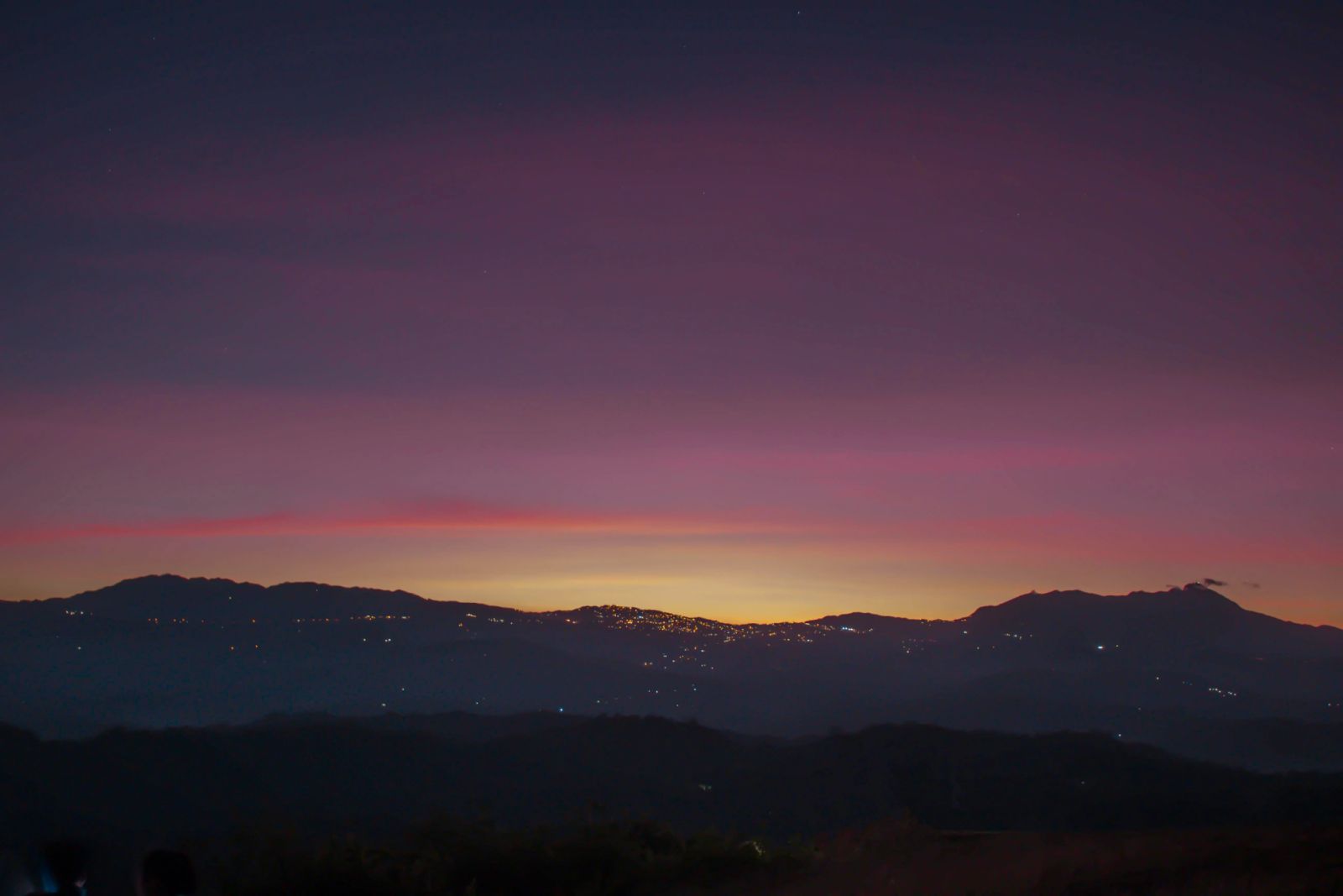 Sunrise at Mt Puraw, La Union (Photo: Reddit/filmememore)