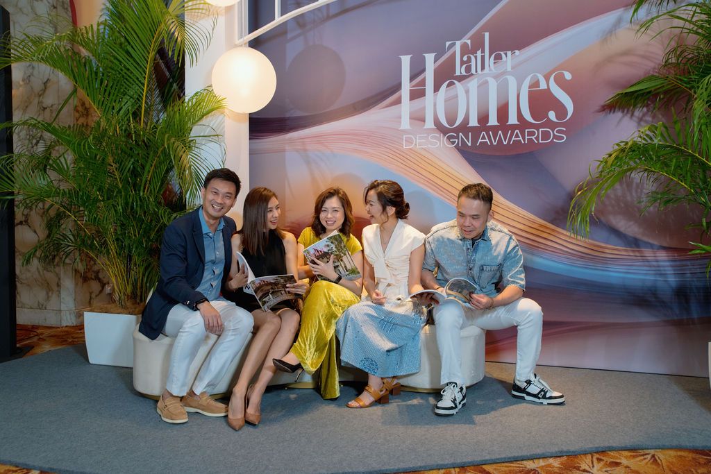 Shawn Teoh, Wayne Teoh, Kerrie Yap, Maggie Lim and Logan Lim