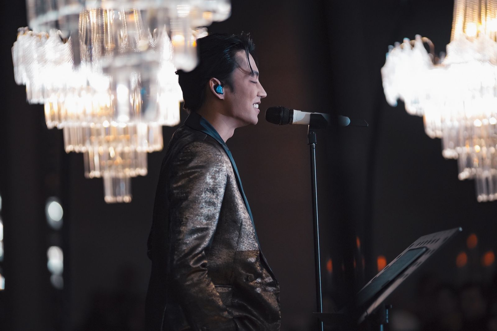 Hael Husaini