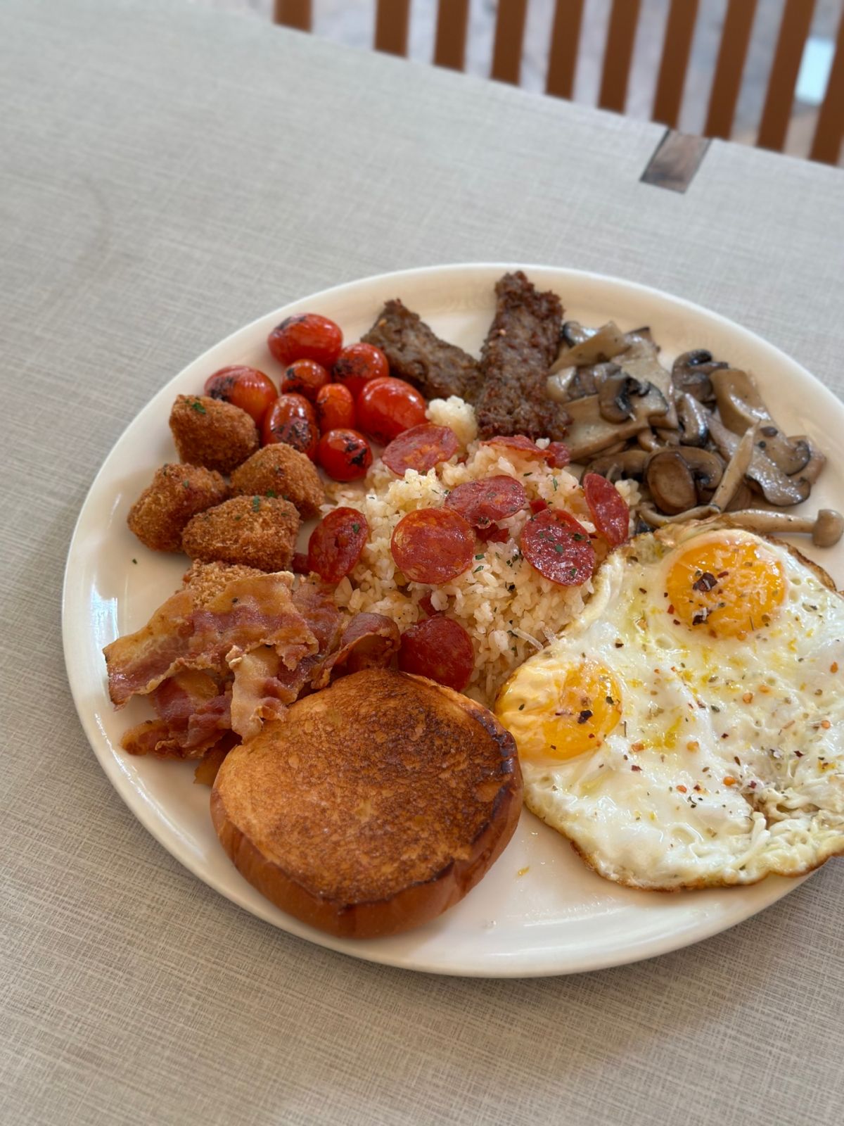June Dining Radar New Restaurants - A Mano Brunch Photo Lauren Golangco