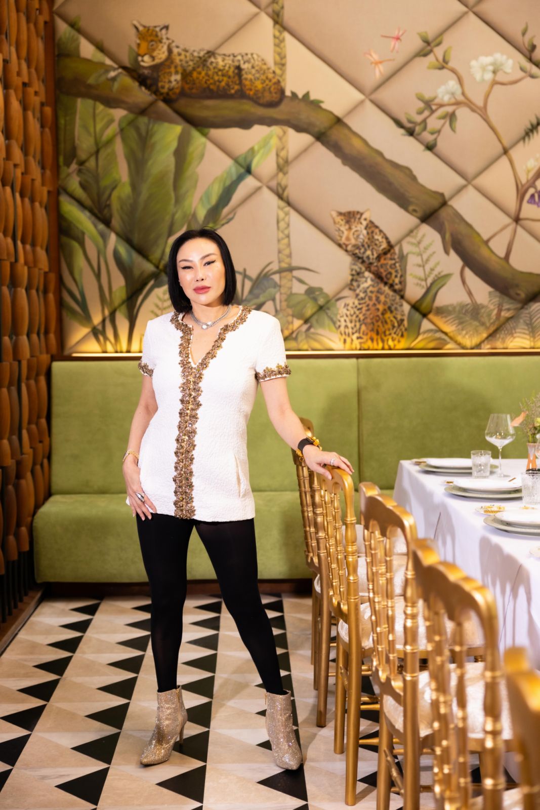 วฤนดา ฟาโวร หรือ จีจี้ เจ้าของและผู้บริหารธุรกิจร้านอาหารที่คร่ำหวอดในวงการมานานเกือบ 30 ปี (ภาพ: Worapon Teerawatvijit)