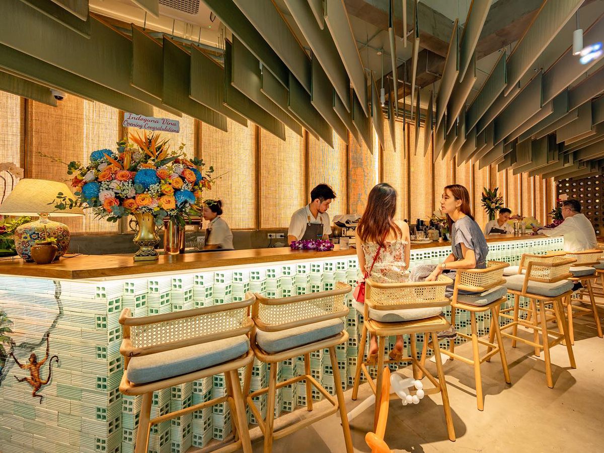 1st Floor café in the evening with feature fabric ceiling (ebb) (Photo: Paul Phan)