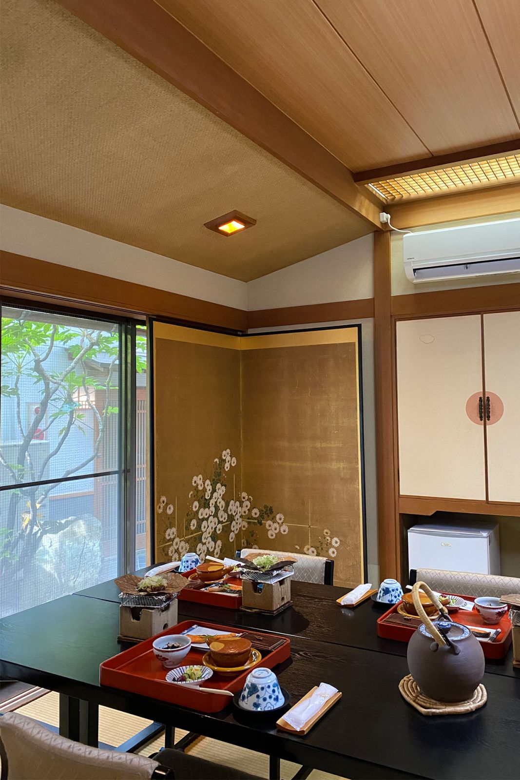 Japanese table setting engages all your senses