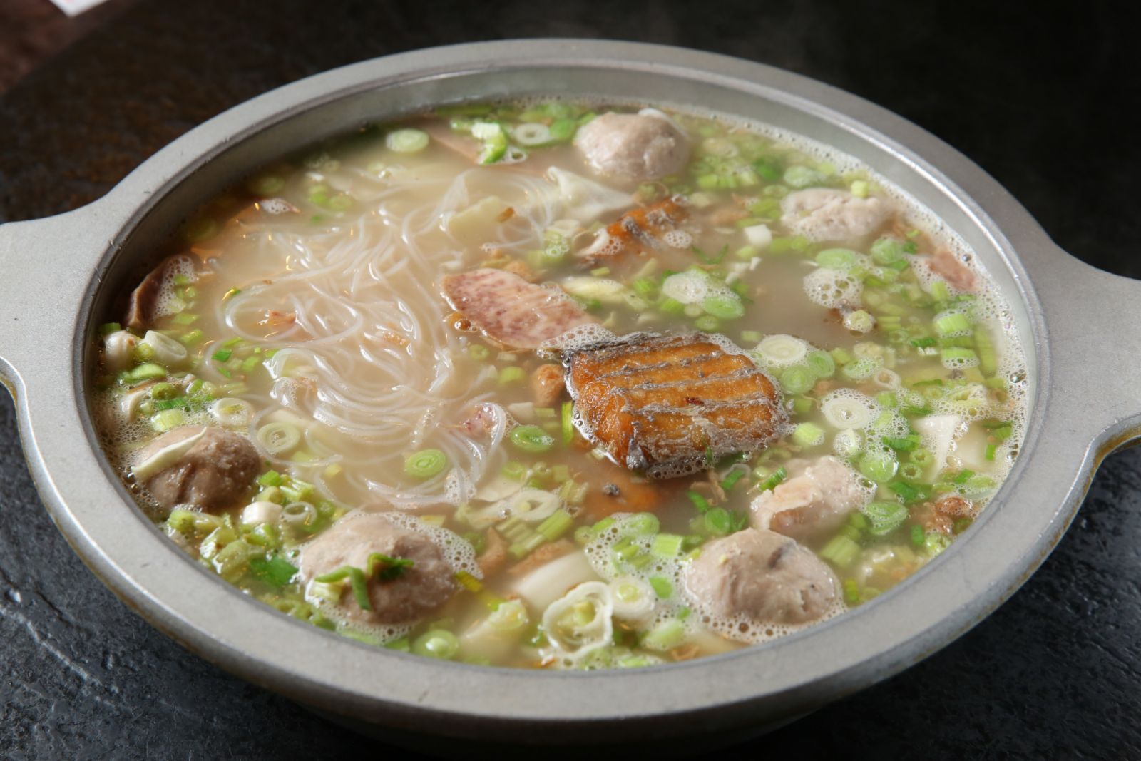 欣海岸 白鯧米粉。(Photo:Steven Hsu)
