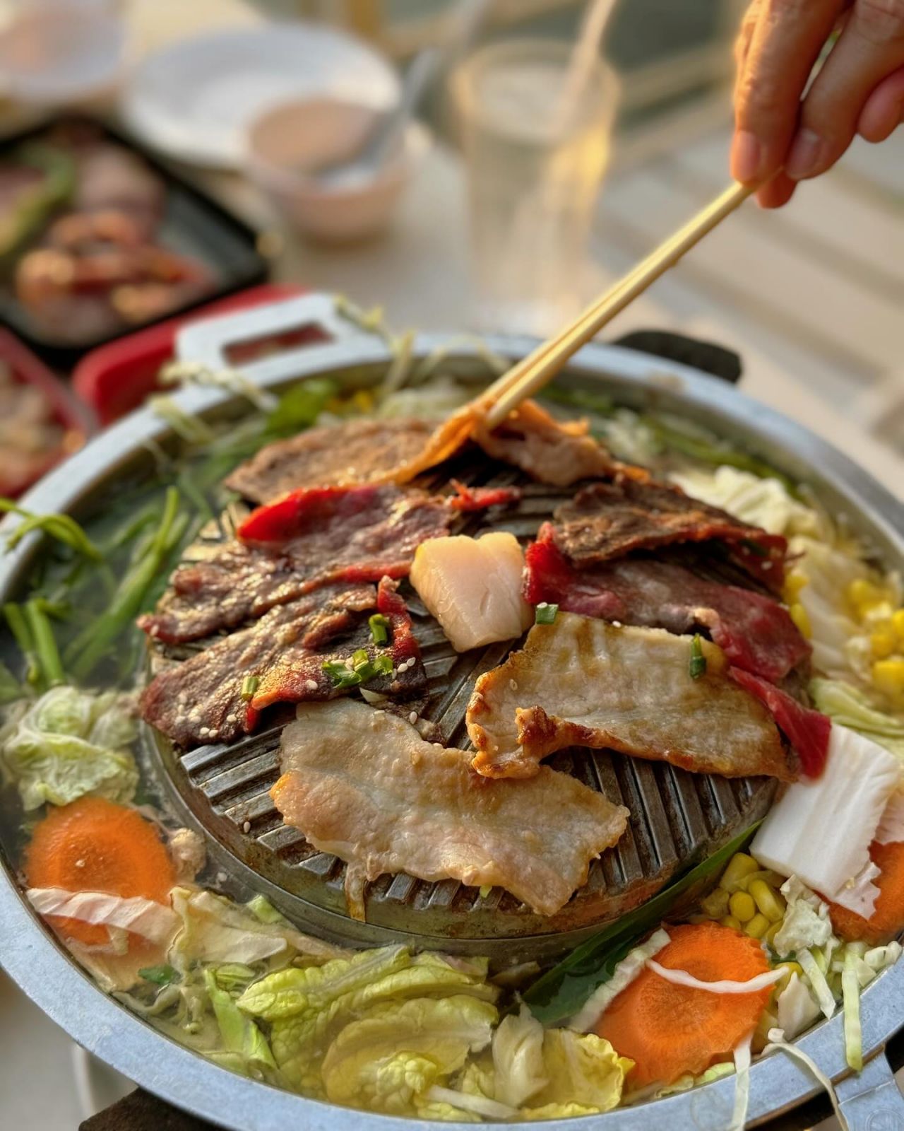เอเวอรี่เดย์ หมูกระทะ แอนด์ คาเฟ่