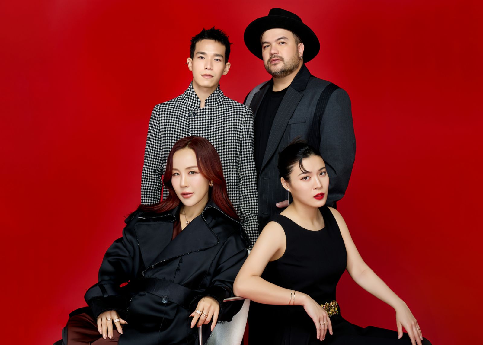 4 ผู้นำรุ่นใหม่ของ Tatler Gen.T Leaders of Tomorrow 2024 ได้แก่ เบญญาภา ศิริโสภณ, ธนิสา วีระศักดิ์ศรี, อวัช รัตนปิณฑะ และปราโมทย์ ปาทาน (ภาพ: Termsit Siriphanich)