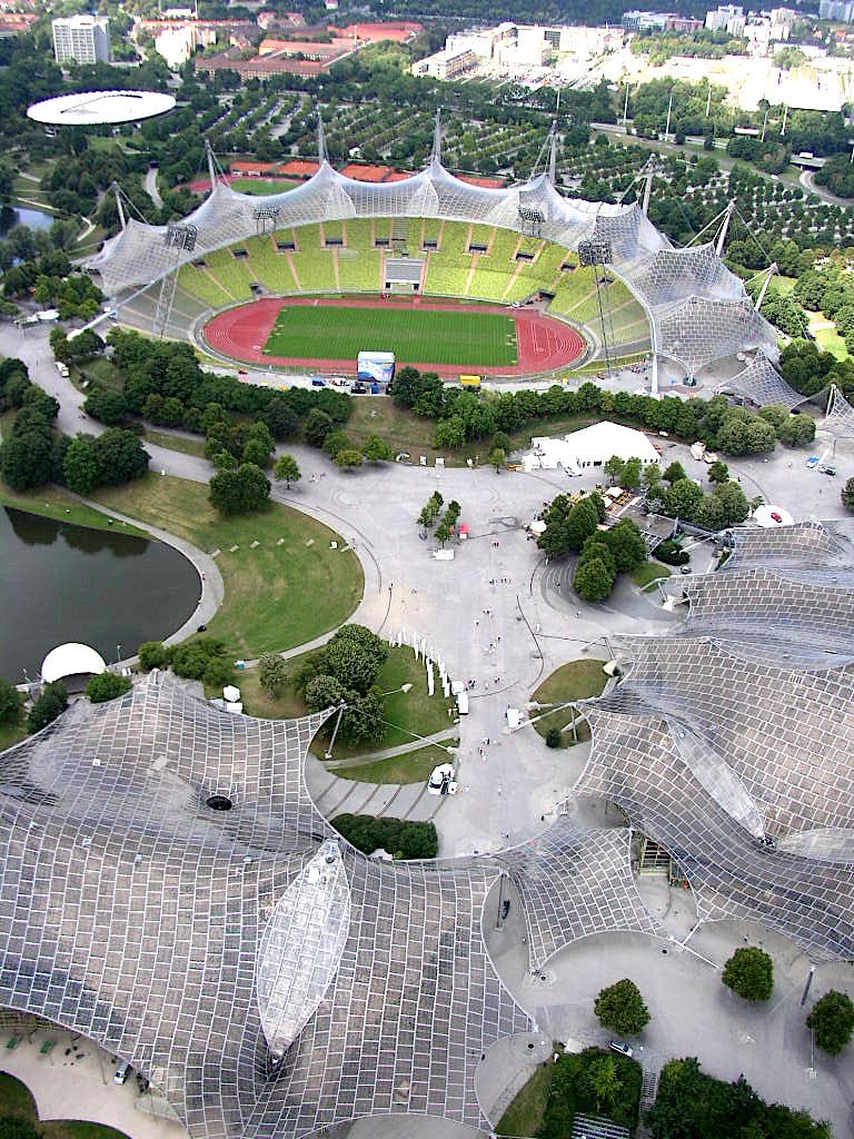 The tensile-tented canopies of Olympic Park Munich, designed by Günter Behnisch (Photo: Dave Morris / WikiCommons)