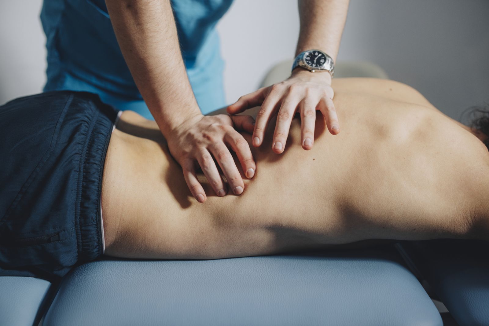 Enjoy a facial or a body massage this Father's Day 2024 (Photo: Getty Images)