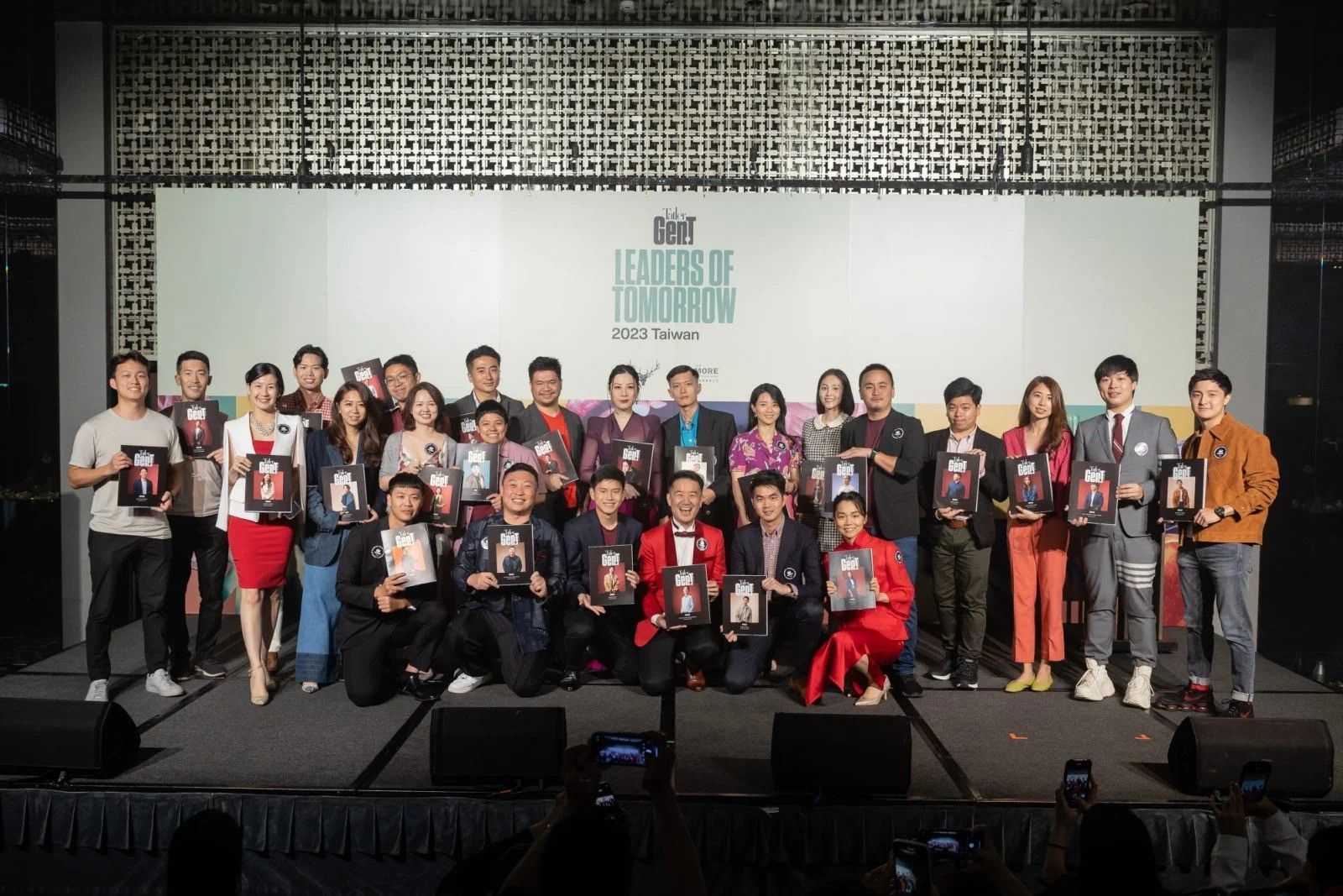 Tatler Gen.T Leaders of Tomorrow 2023 from Taiwan with their personalised covers celebrating at Regent Taipei (Photo: En-Shao Dong and Zhan-Huan Lin)