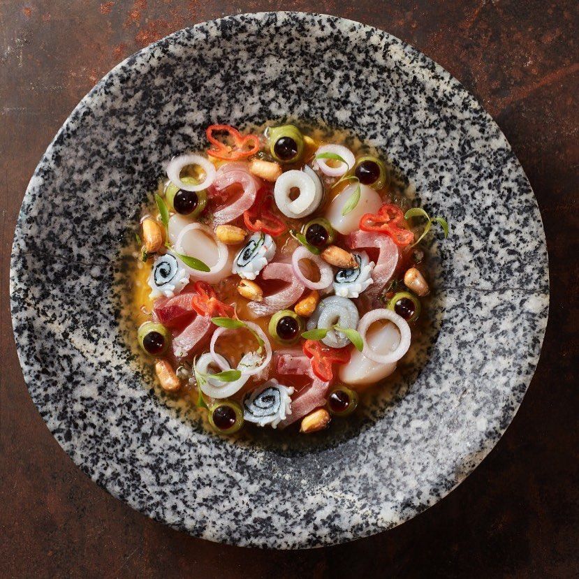 A seafood dish with leche de tigre from Maido (Photo: Instagram / @mitsuharu_maido)