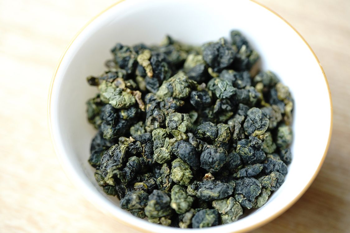 冉冉茶事「粹嵐 梨山」茶葉 。(Photo:慢慢弄、冉冉茶事)